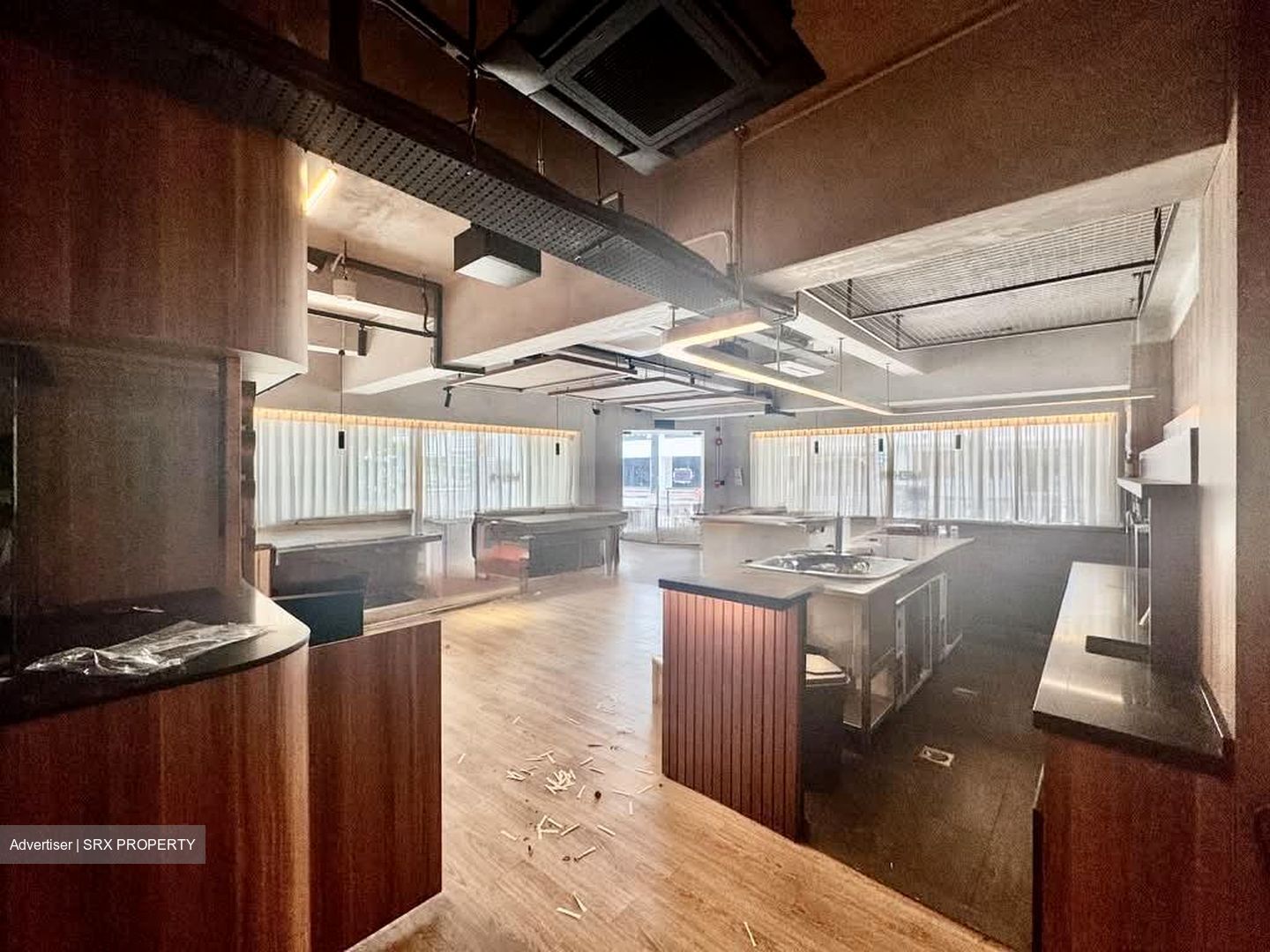 Cmo Building (D1), Retail #550879851
